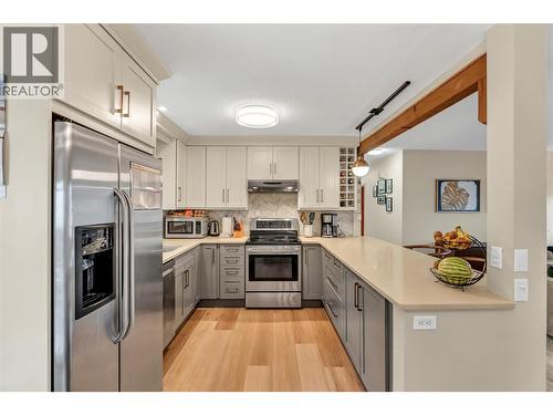 4444 Sage Mesa Drive, Penticton, BC - Indoor Photo Showing Kitchen