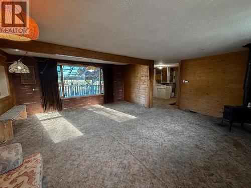 7031 Inman Road, Lone Butte, BC - Indoor Photo Showing Other Room