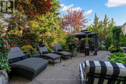 Lounge Area and Gazebo - 560 Hancock Way, Mississauga, ON - Outdoor