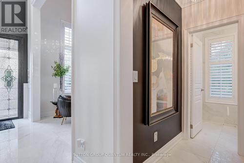 Main Floor Powder Room - 560 Hancock Way, Mississauga, ON - Indoor Photo Showing Other Room