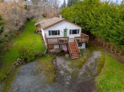 6820 Grant Rd WEST Sooke, BC V9Z 0L7
