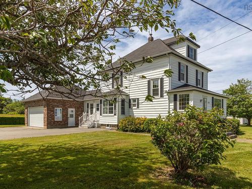 1108 Highway 335, Middle West Pubnico, NS 