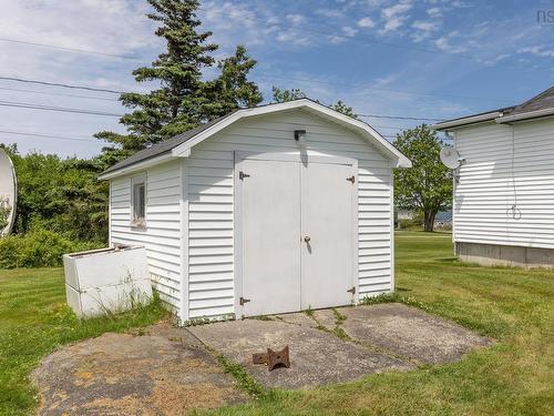 1108 Highway 335, Middle West Pubnico, NS 