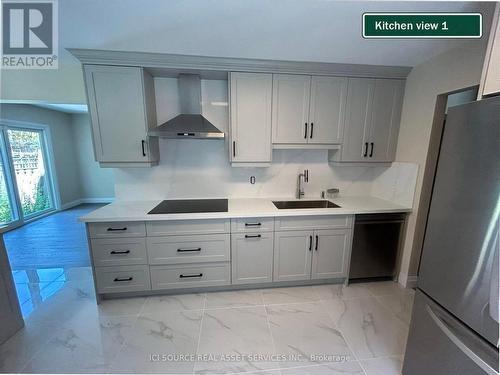 62 Providence Crescent, Markham, ON - Indoor Photo Showing Kitchen