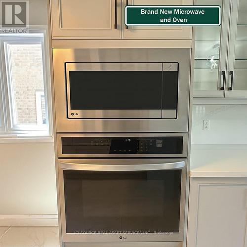 62 Providence Crescent, Markham, ON - Indoor Photo Showing Kitchen