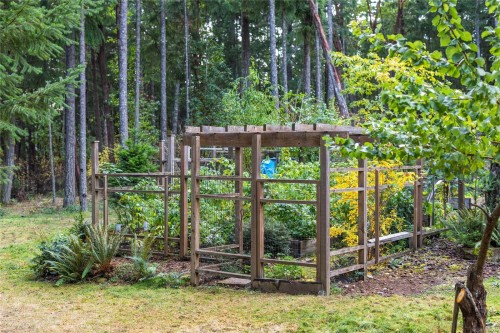 4985 Aho Rd, Ladysmith, BC 