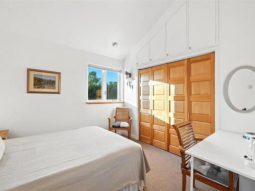 9878 Main Street, Canning, NS 