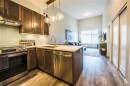 514-20 Barsby Ave, Nanaimo, BC  - Indoor Photo Showing Kitchen 