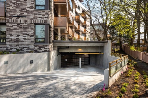 601-1201 Fort St, Victoria, BC - Outdoor
