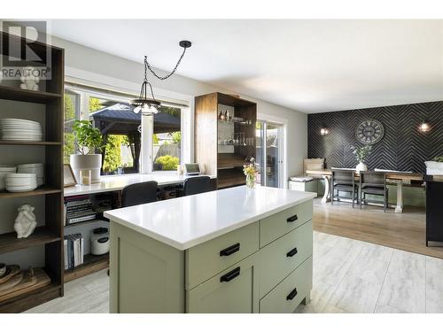 2028 Okanagan Street, Armstrong, BC - Indoor Photo Showing Kitchen