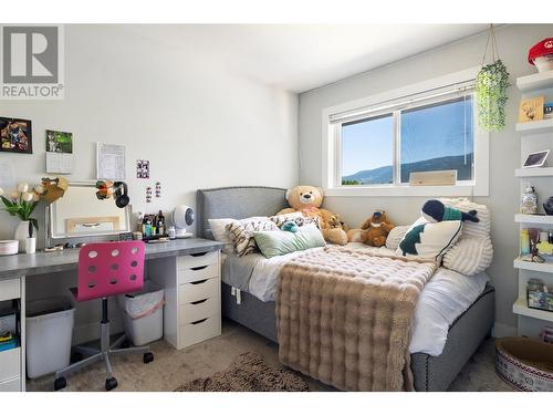 2028 Okanagan Street, Armstrong, BC - Indoor Photo Showing Bedroom