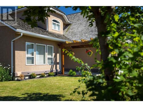 2028 Okanagan Street, Armstrong, BC - Outdoor