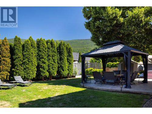 2028 Okanagan Street, Armstrong, BC - Outdoor With Deck Patio Veranda With Backyard