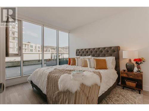 1232 Ellis Street Unit# 403, Kelowna, BC - Indoor Photo Showing Bedroom