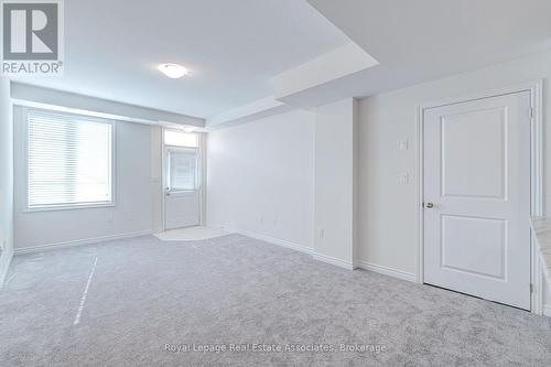53 - 383 Dundas Street E, Hamilton, ON - Indoor Photo Showing Other Room