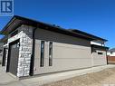 714 Weir Crescent, Warman, SK  - Outdoor With Exterior 