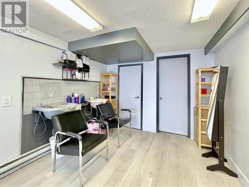 2 851 Gibsons Way, Gibsons, BC 