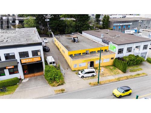 2014 Dundas Street, Vancouver, BC - Outdoor