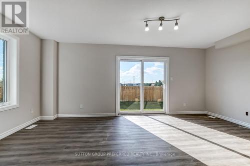 345 Kennington Way, London South (South W), ON - Indoor Photo Showing Other Room