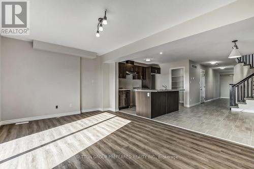 345 Kennington Way, London South (South W), ON - Indoor