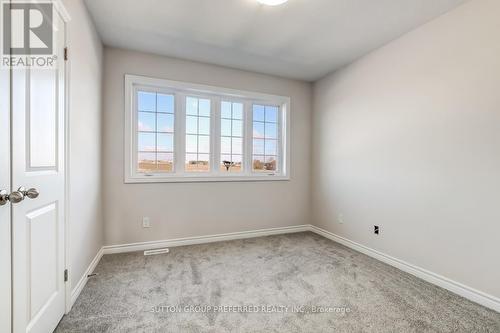 345 Kennington Way, London South (South W), ON - Indoor Photo Showing Other Room