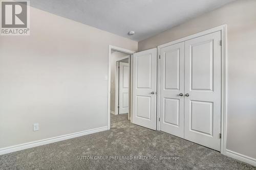 345 Kennington Way, London South (South W), ON - Indoor Photo Showing Other Room