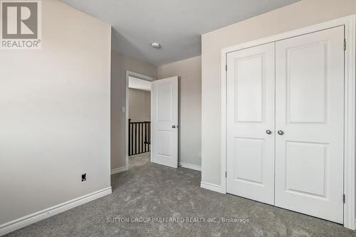 345 Kennington Way, London South (South W), ON - Indoor Photo Showing Other Room