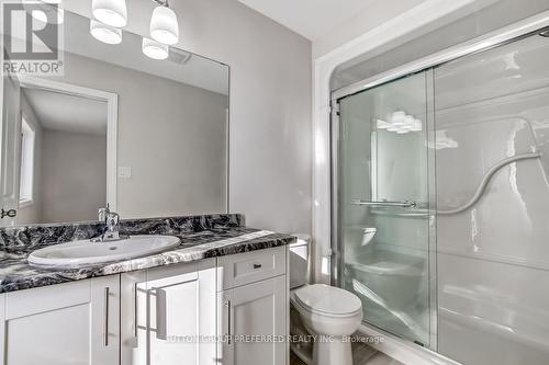 345 Kennington Way, London South (South W), ON - Indoor Photo Showing Bathroom