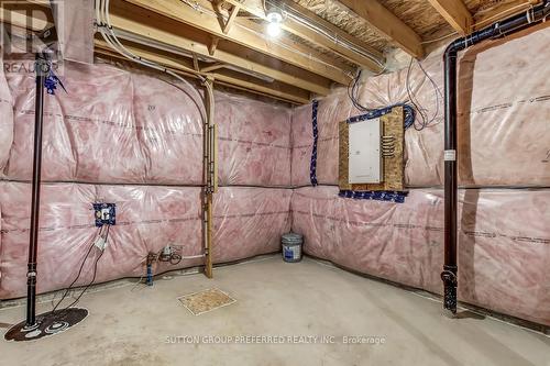 345 Kennington Way, London South (South W), ON - Indoor Photo Showing Basement