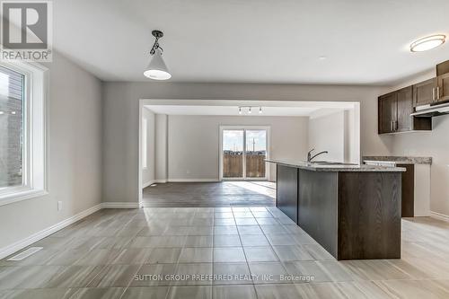 345 Kennington Way, London South (South W), ON - Indoor Photo Showing Kitchen