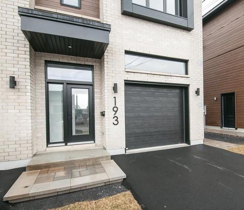 Frontage - 193 21E Rue O., Venise-En-Québec, QC - Outdoor With Balcony With Exterior