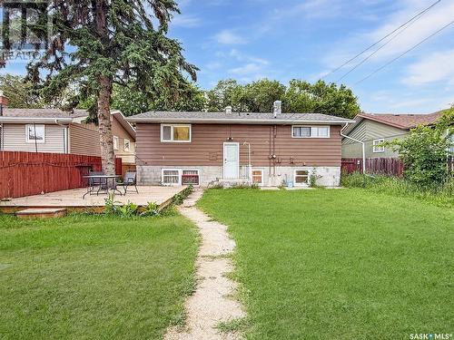 355 3Rd Avenue Se, Swift Current, SK - Outdoor