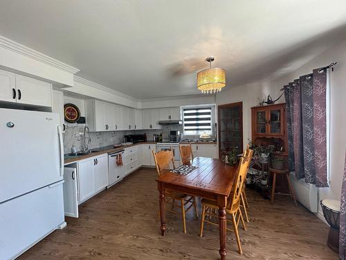 Cuisine - 1420 Route De La Seigneurie, Saint-Roch-Des-Aulnaies, QC - Indoor