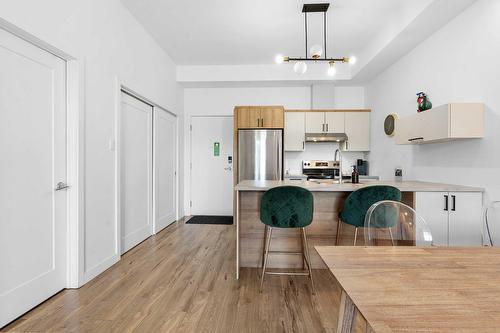 Cuisine - 802-1365 Ch. Royal, Saint-Pierre-De-L'Île-D'Orléans, QC - Indoor Photo Showing Kitchen