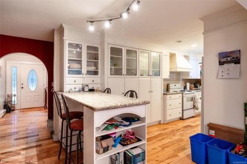 3074 Sooke Rd, Langford, BC 