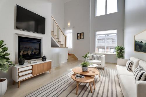 Living room - 3514 Rue Des Francs-Bourgeois, Boisbriand, QC - Indoor Photo Showing Living Room With Fireplace