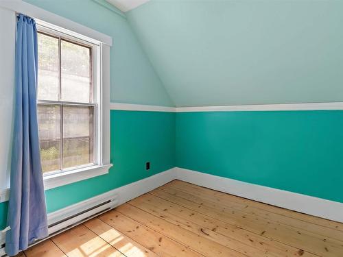 101 Pleasant Street, Bridgewater, NS 