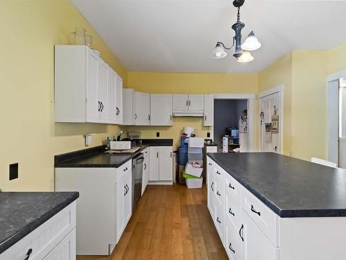 101 Pleasant Street, Bridgewater, NS 