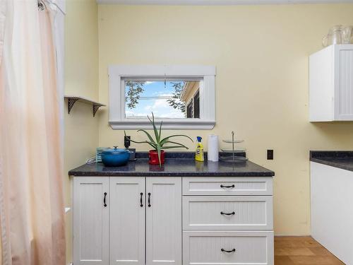 101 Pleasant Street, Bridgewater, NS 