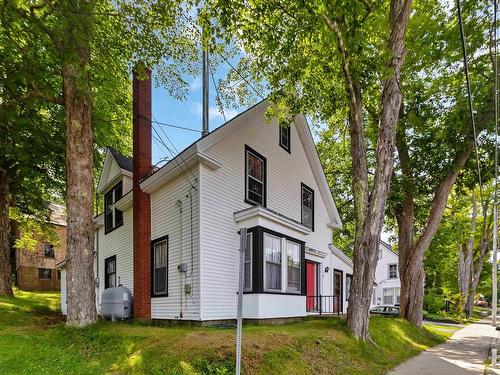 101 Pleasant Street, Bridgewater, NS 