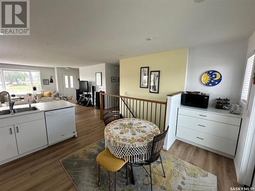 534 5Th Avenue, Hudson Bay, SK - Indoor