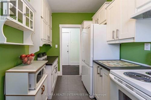 6 - 285 King Street, Hamilton, ON - Indoor Photo Showing Kitchen
