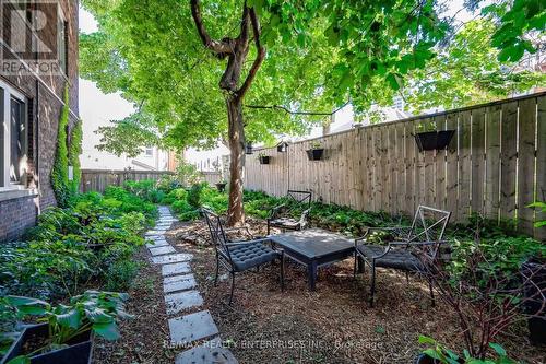 6 - 285 King Street, Hamilton, ON - Outdoor