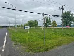 Boul. de l'Aéroport  Bromont, QC J2L 0J8