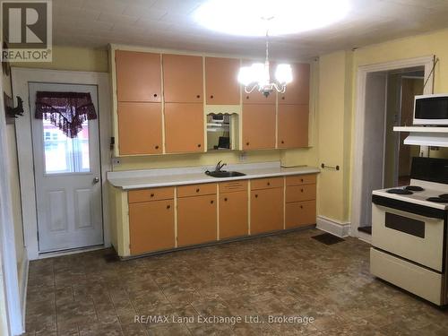 Kitchen  Looking Toward Entrance - 204 Amelia Street, Brockton, ON - Indoor Photo Showing Kitchen