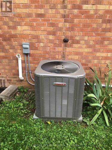 Air Conditioner - 204 Amelia Street, Brockton, ON - 