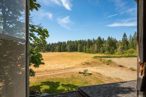 2375 Holden Corso Rd, Nanaimo, BC 