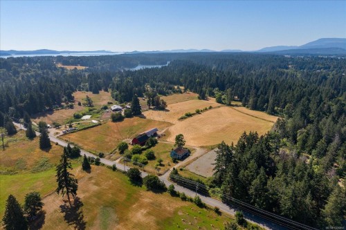 2375 Holden Corso Rd, Nanaimo, BC 