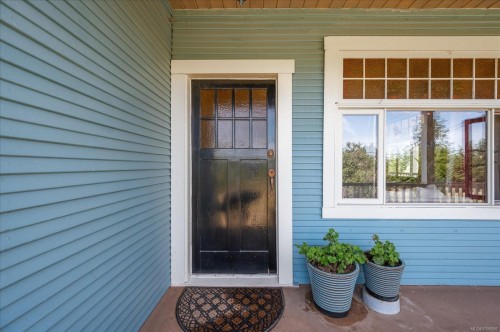 2375 Holden Corso Rd, Nanaimo, BC 