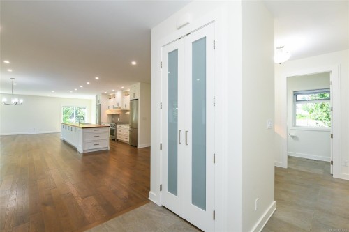 3767 Maple Lane, Royston, BC 